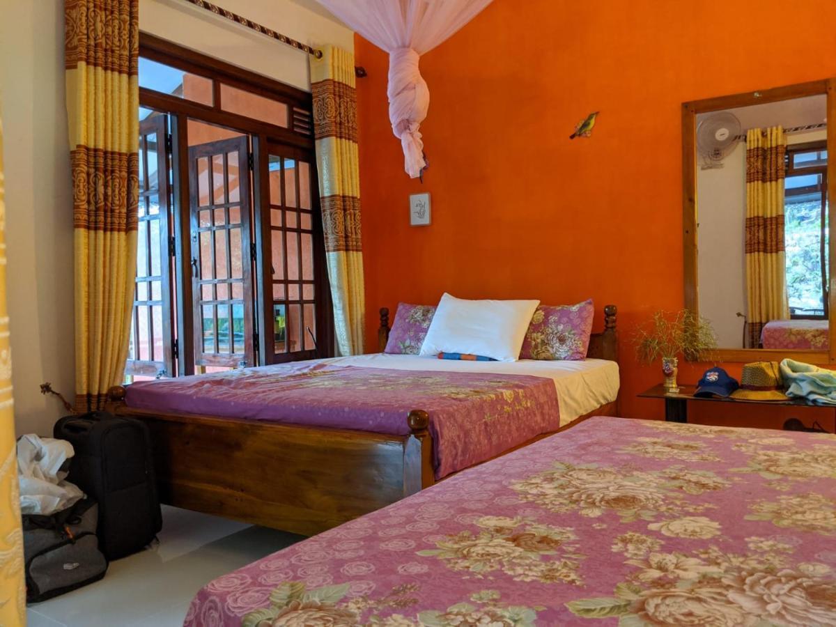 Hotel Induwara Guest à Ella Extérieur photo
